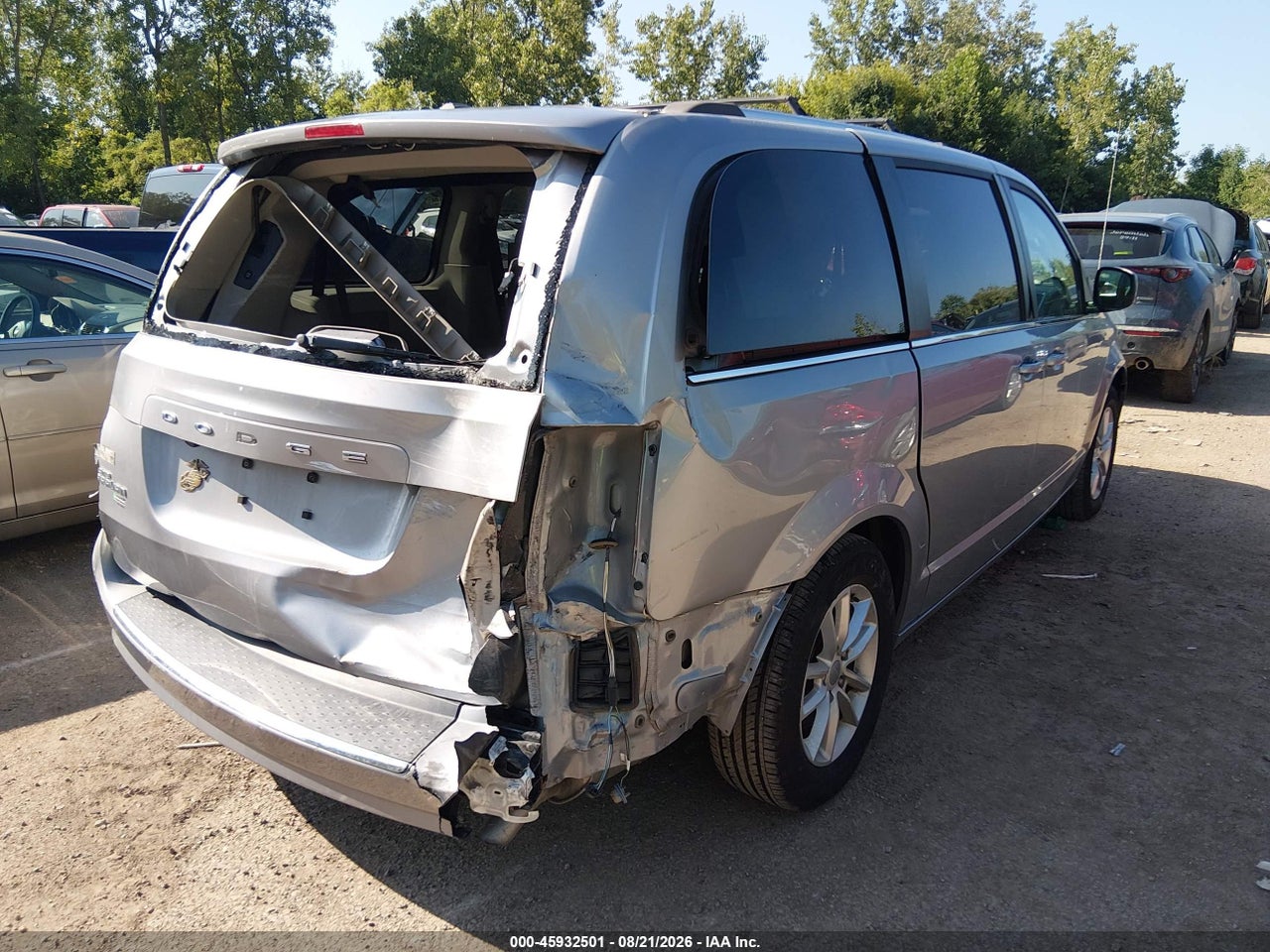 2020 DODGE GRAND CARAVAN SXT · 4/11