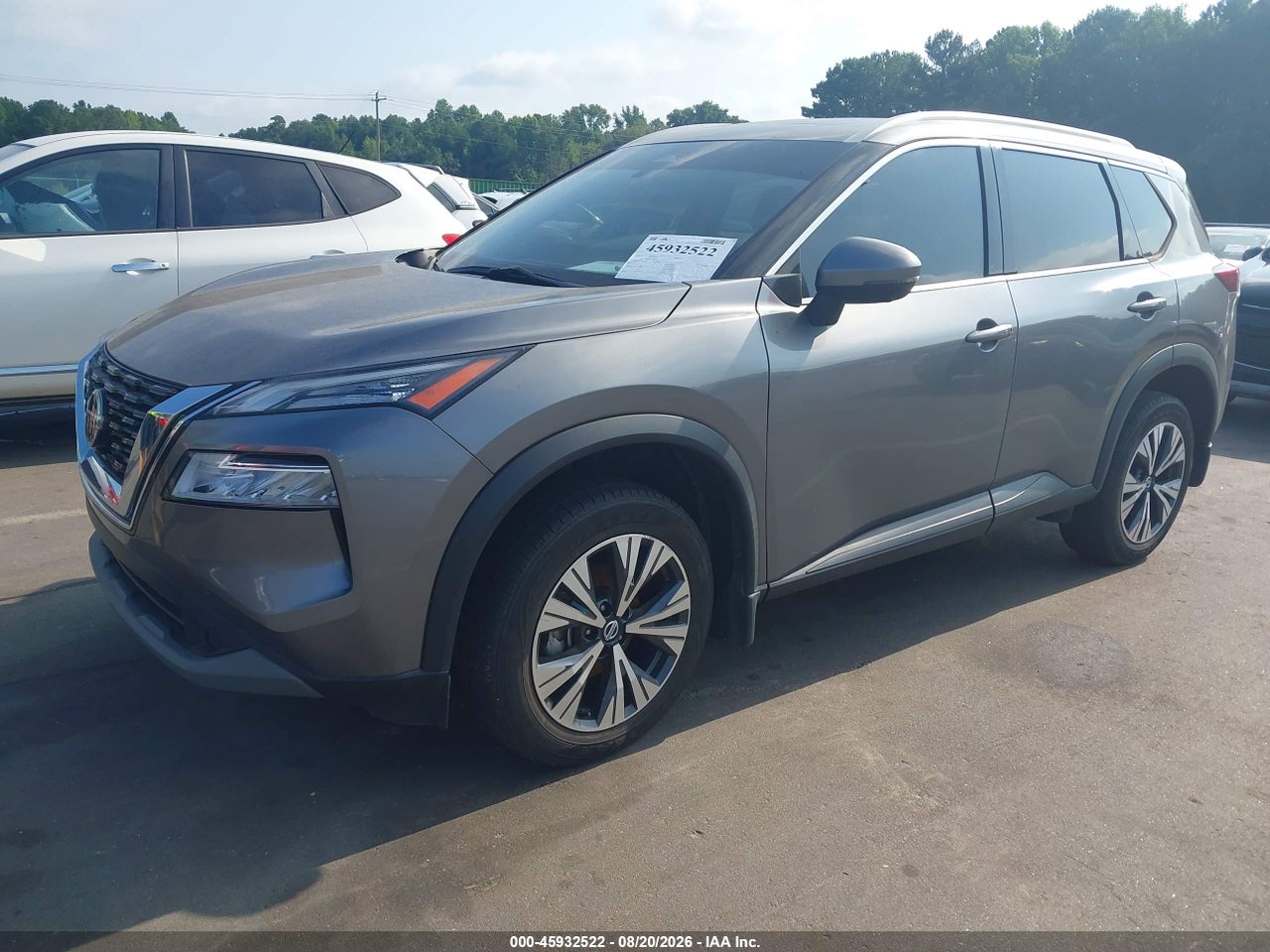 2021 NISSAN ROGUE · 2/11