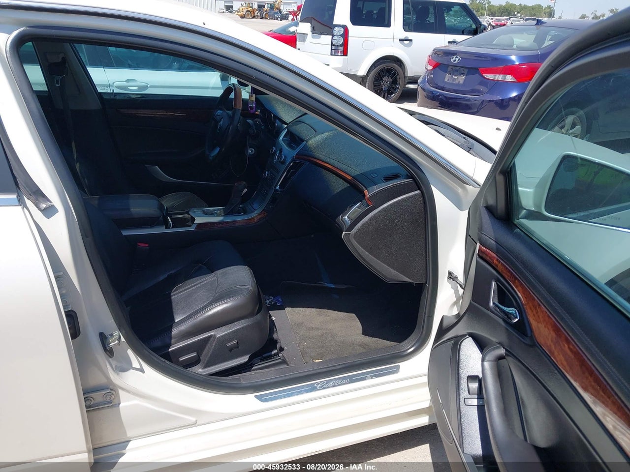 2011 CADILLAC CTS LUXURY · 5/11