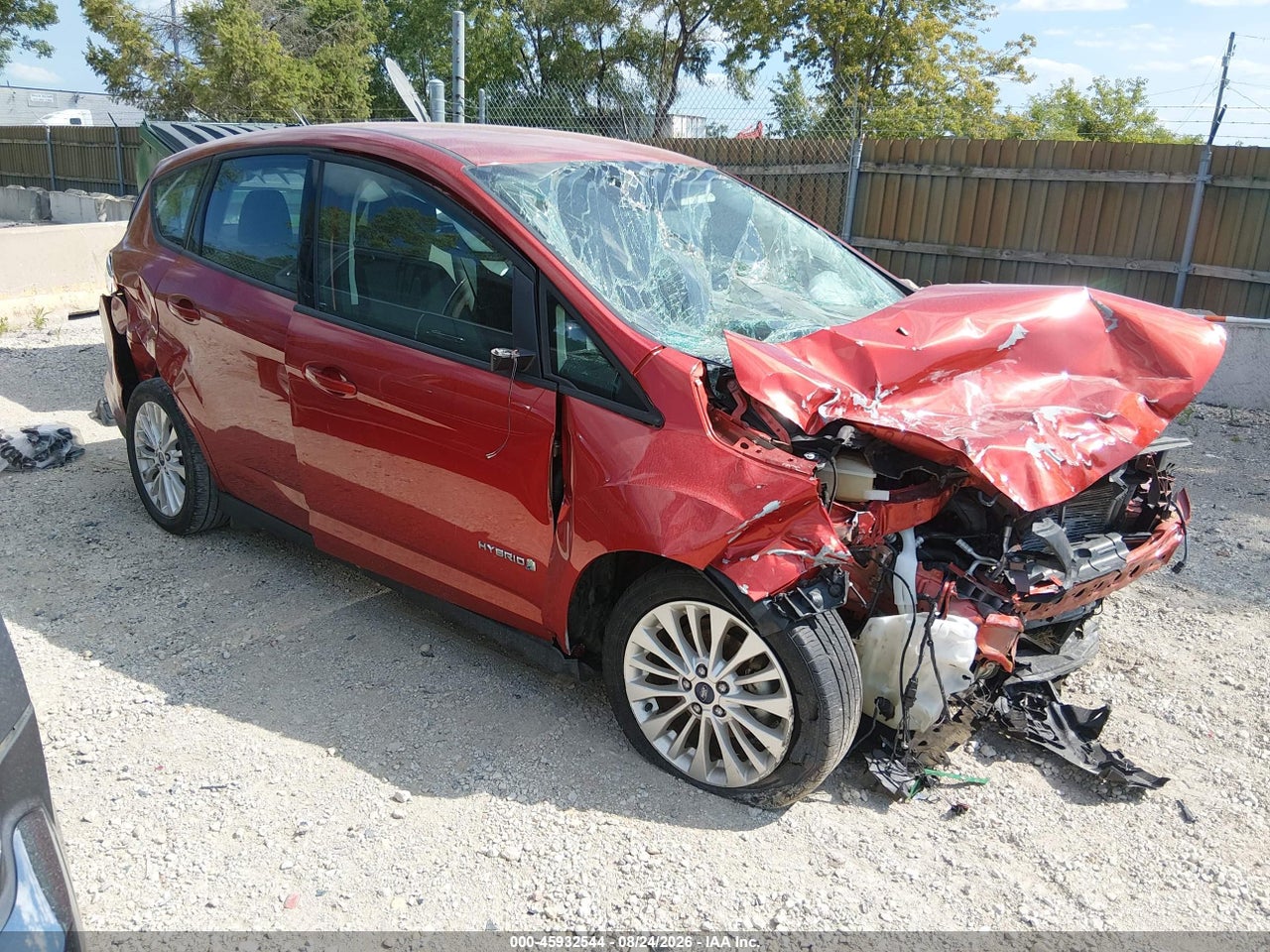 1FADP5AU4JL****** · 2018 FORD C-MAX HYBRID SE
