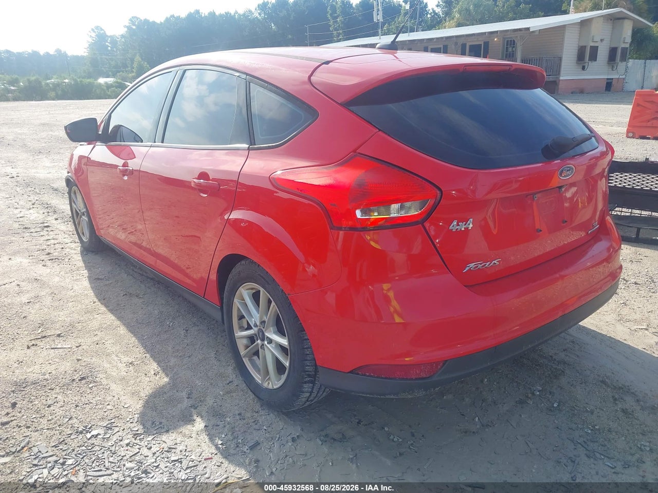 2016 FORD FOCUS SE · 3/11
