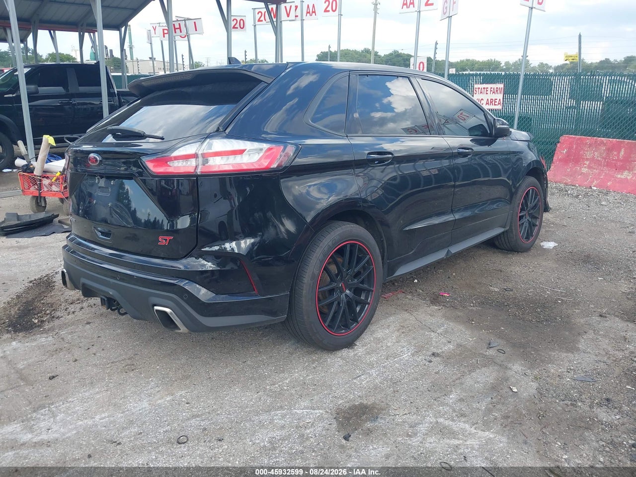 2019 FORD EDGE ST · 4/11