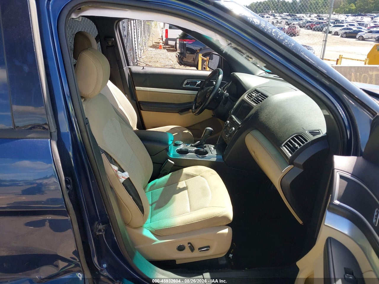 2016 FORD EXPLORER XLT · 5/11