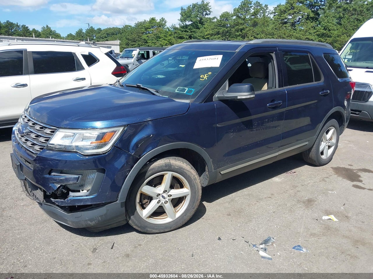 2016 FORD EXPLORER XLT · 2/11