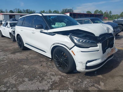 5LM5J7WC4PG****** · 2023 LINCOLN AVIATOR RESERVE