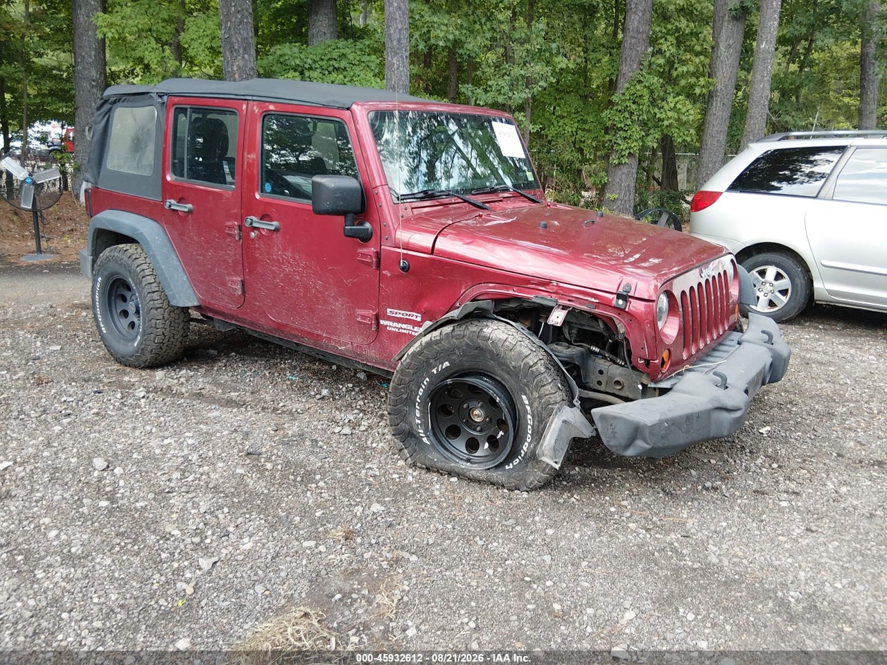 1C4BJWDG5CL****** · 2012 JEEP WRANGLER UNLIMITED SPORT