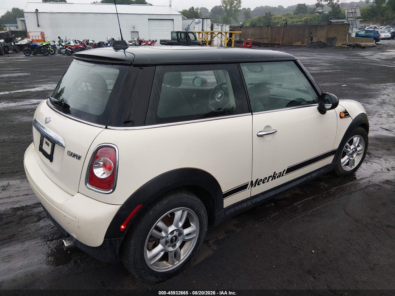 WMWSU3C51CT****** · 2012 MINI COOPER   · 4/11