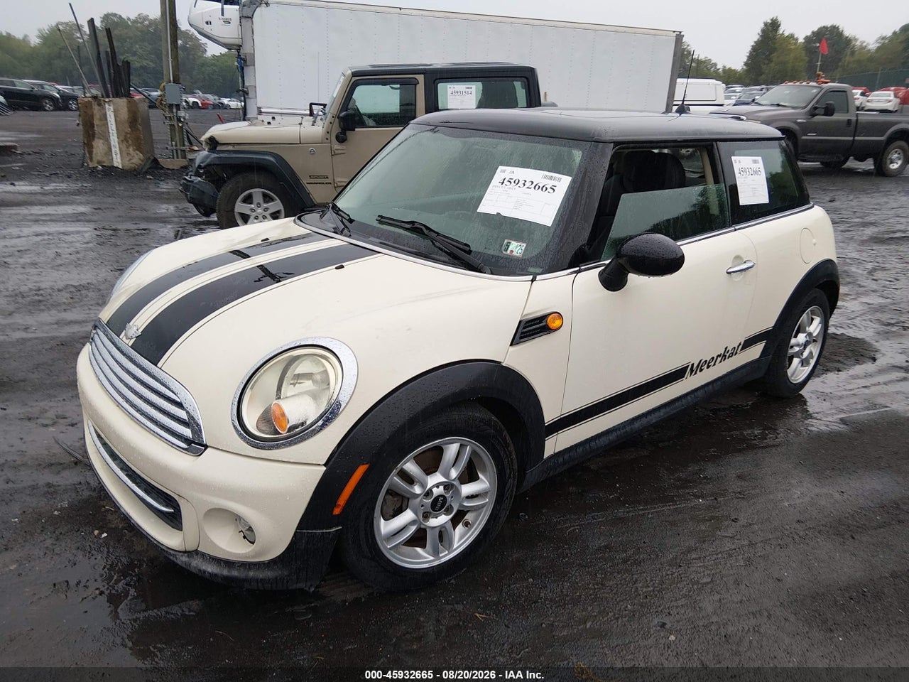 WMWSU3C51CT****** · 2012 MINI COOPER   · 2/11