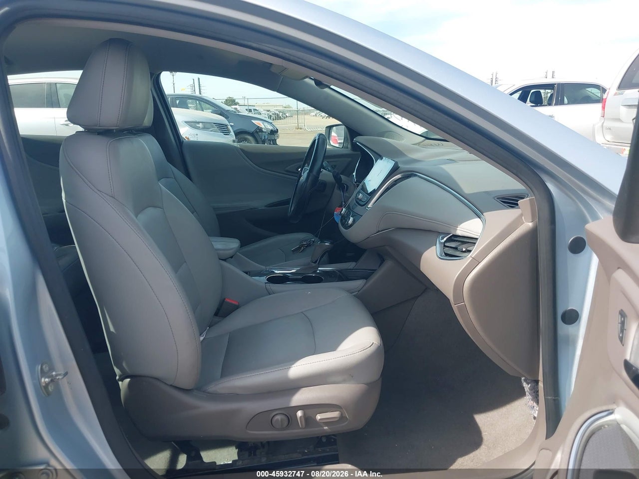 2017 CHEVROLET MALIBU 1LT · 5/11