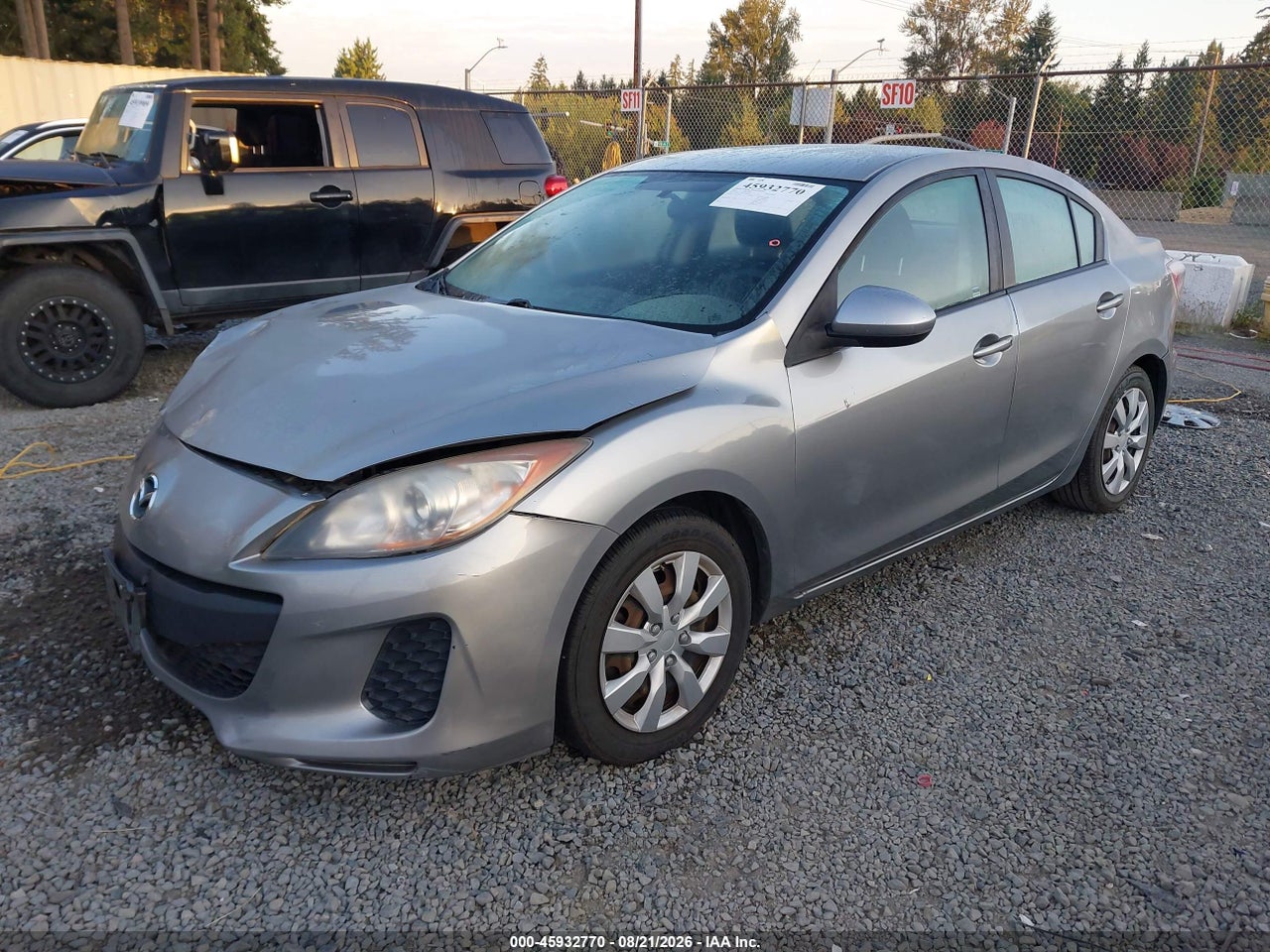 2012 MAZDA MAZDA3 I SPORT · 2/11