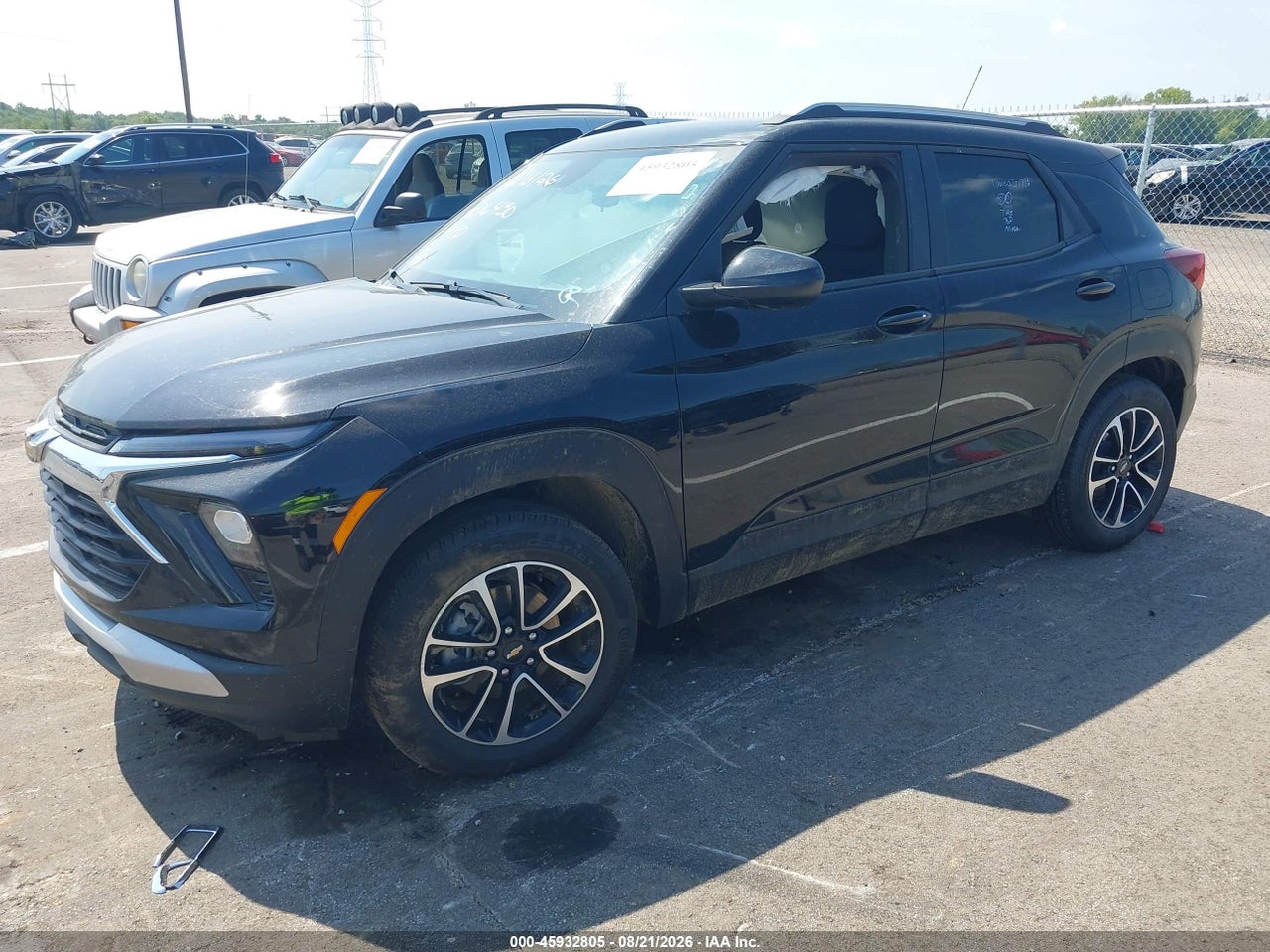 2026 CHEVROLET TRAILBLAZER FWD LT · 2/10