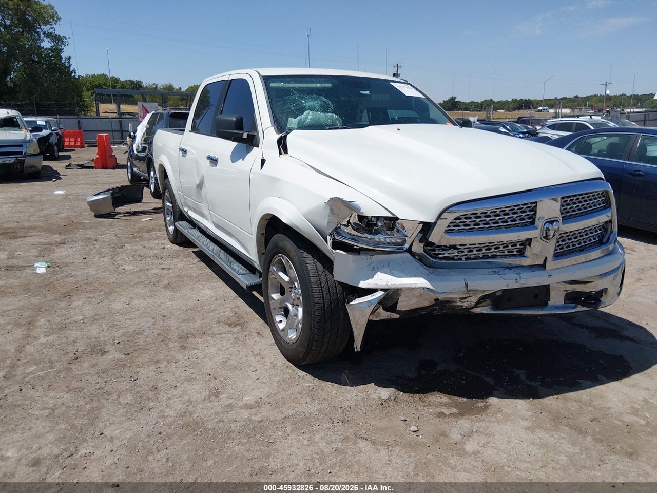 1C6RR6NT1GS****** · 2016 RAM 1500 LARAMIE