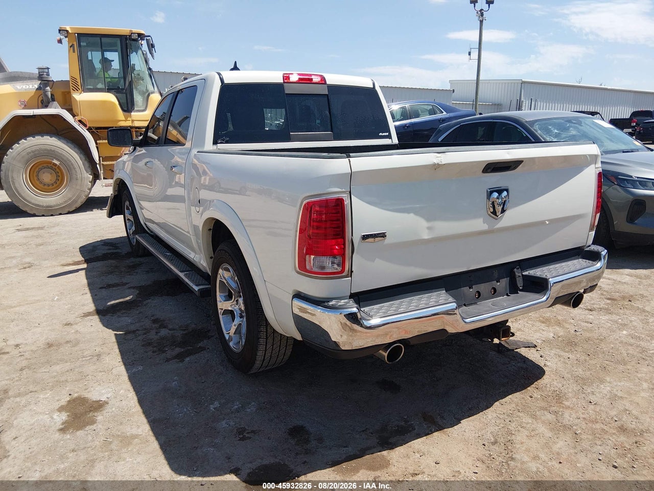 2016 RAM 1500 LARAMIE · 3/11