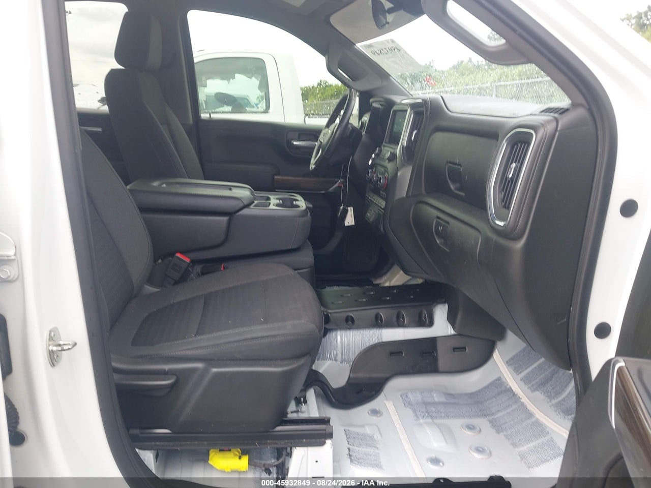 2020 CHEVROLET SILVERADO 1500   · 5/11