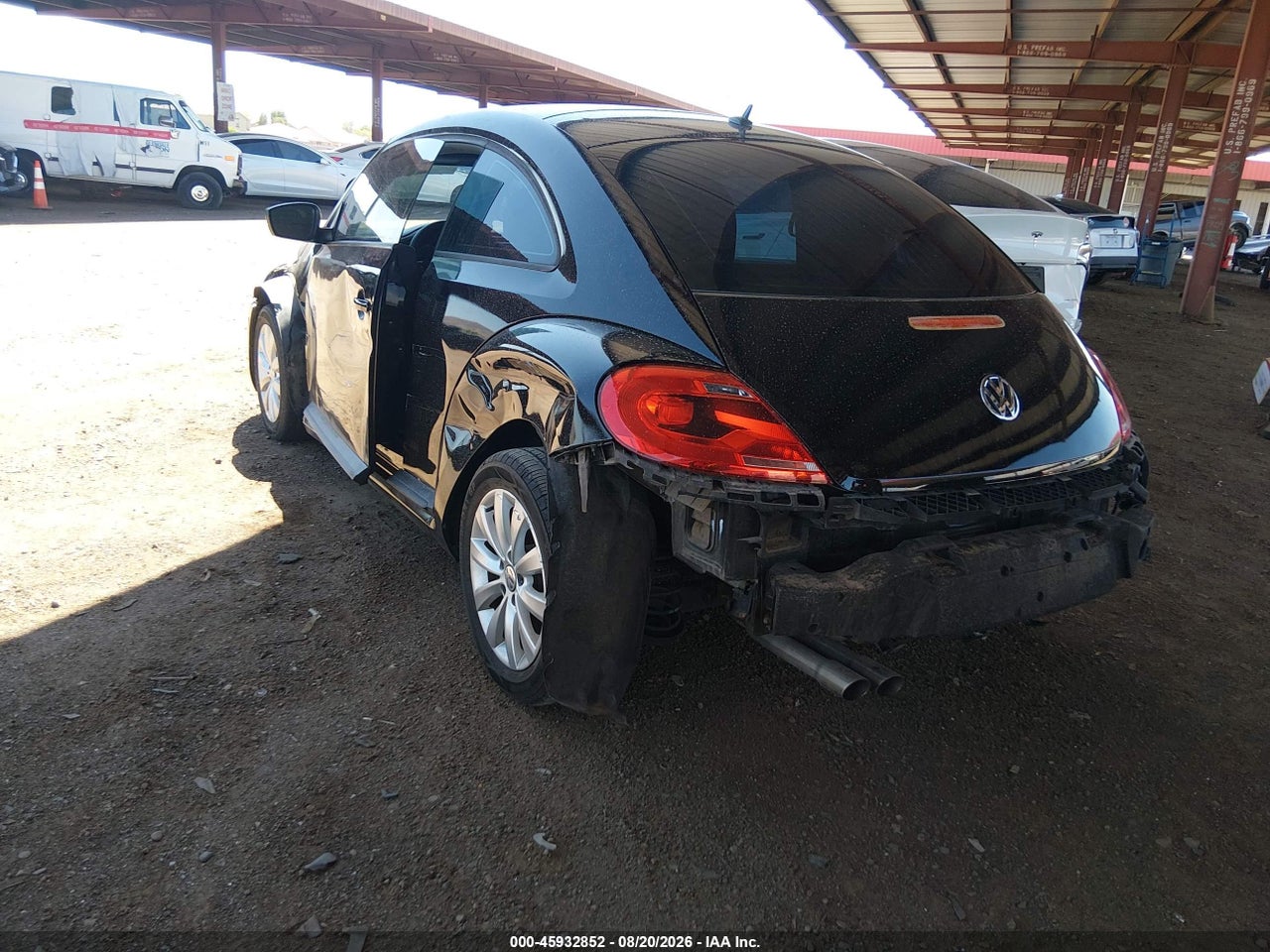 2013 VOLKSWAGEN BEETLE 2.5L ENTRY · 3/11