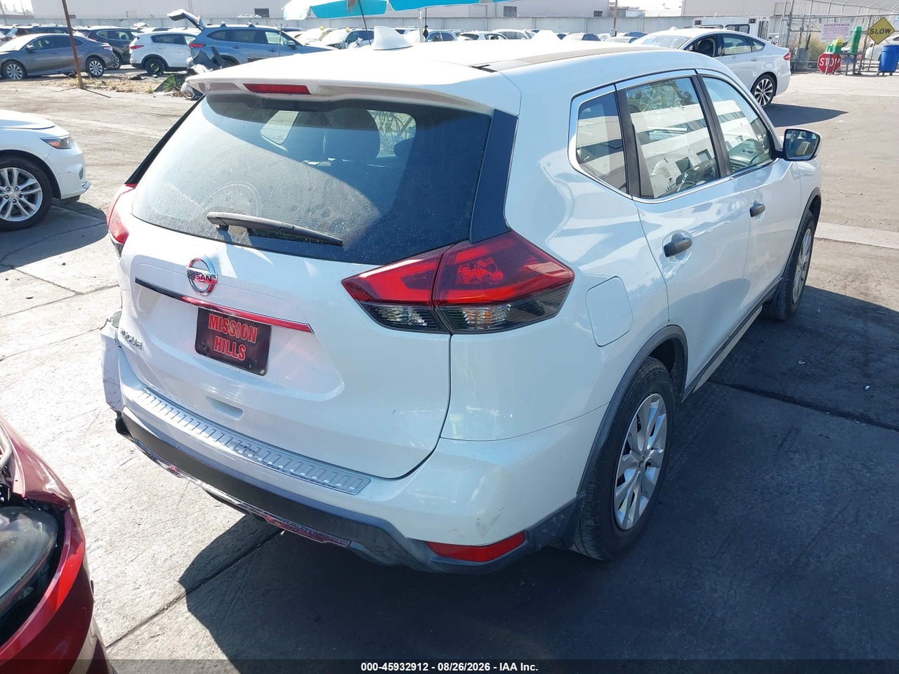 2018 NISSAN ROGUE S · 4/11