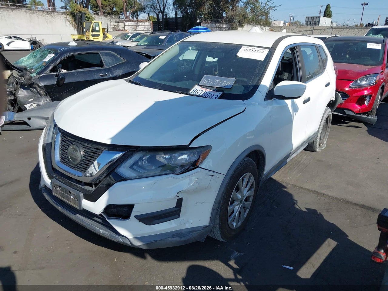 2018 NISSAN ROGUE S · 2/11