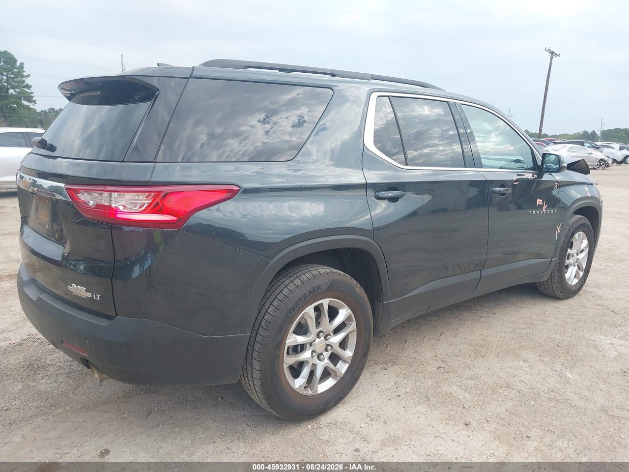2020 CHEVROLET TRAVERSE FWD LT CLOTH · 4/11