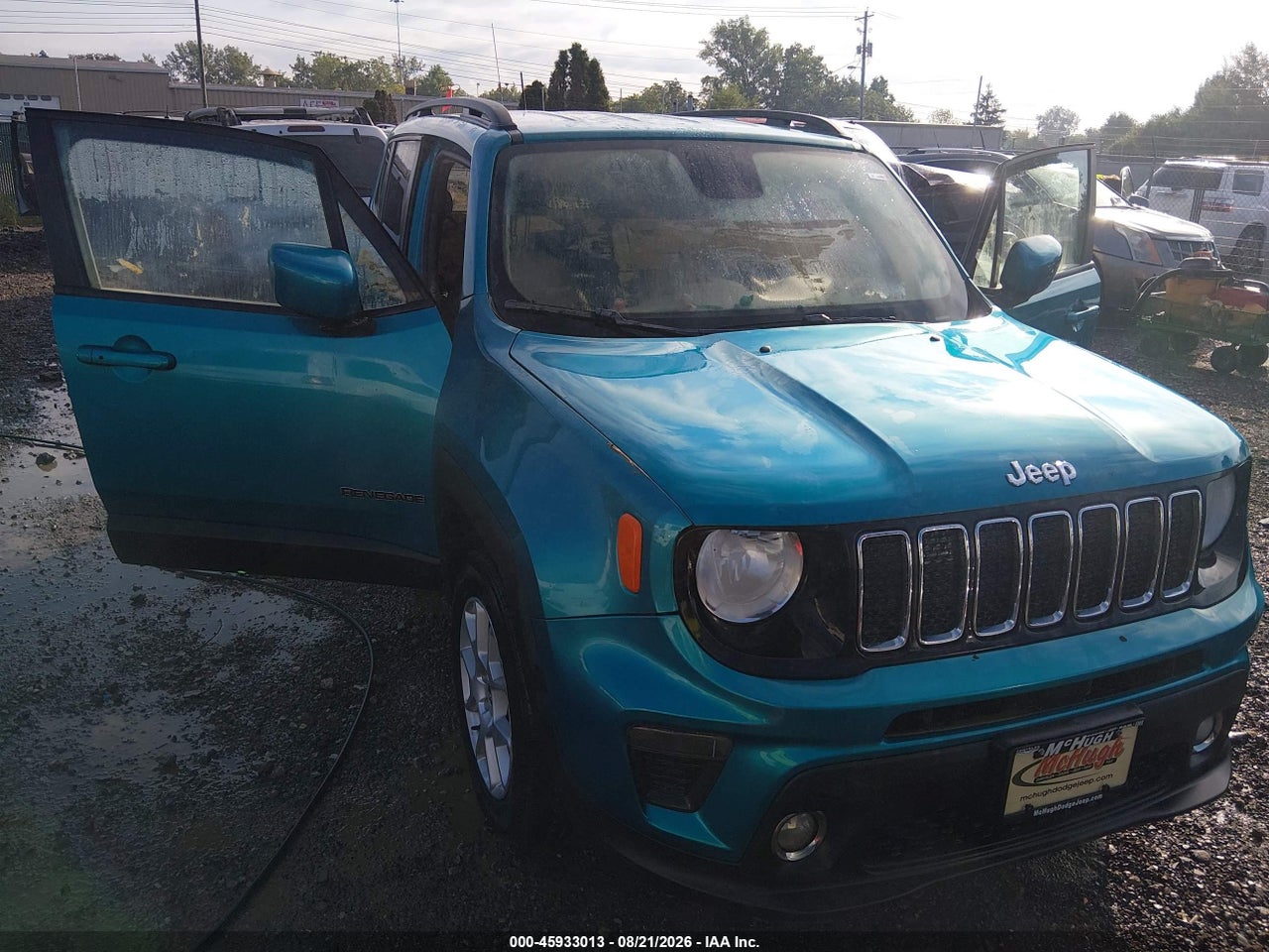 2020 JEEP RENEGADE LATITUDE 4X4 · 6/10