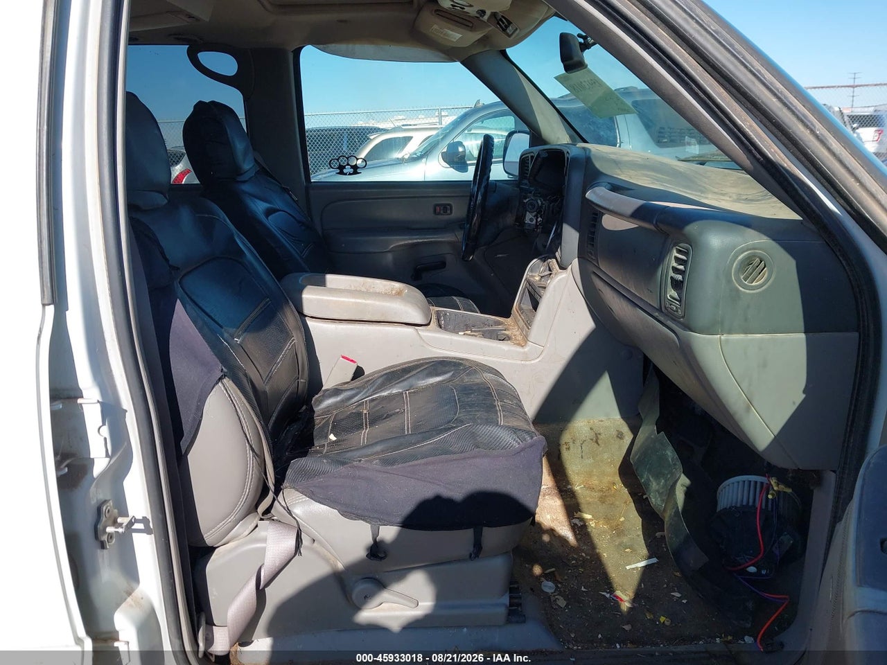2005 GMC YUKON XL 1500 SLT · 5/11