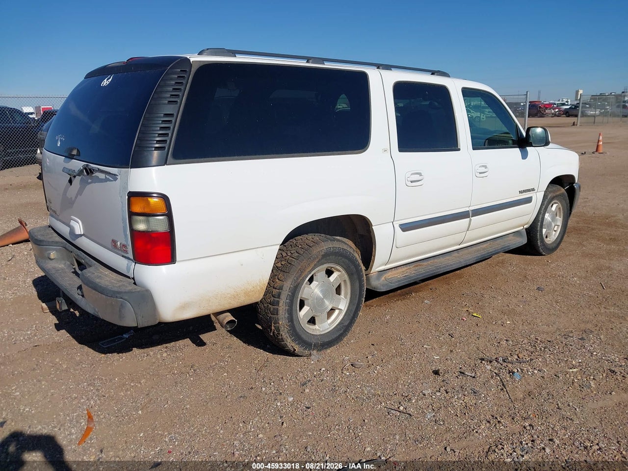 2005 GMC YUKON XL 1500 SLT · 4/11
