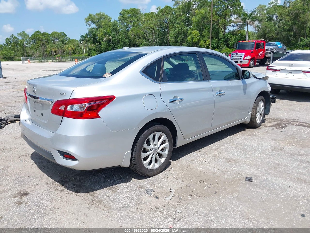 2019 NISSAN SENTRA SV · 4/11