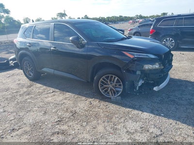 JN8AT3AA3MW****** · 2021 NISSAN ROGUE S FWD