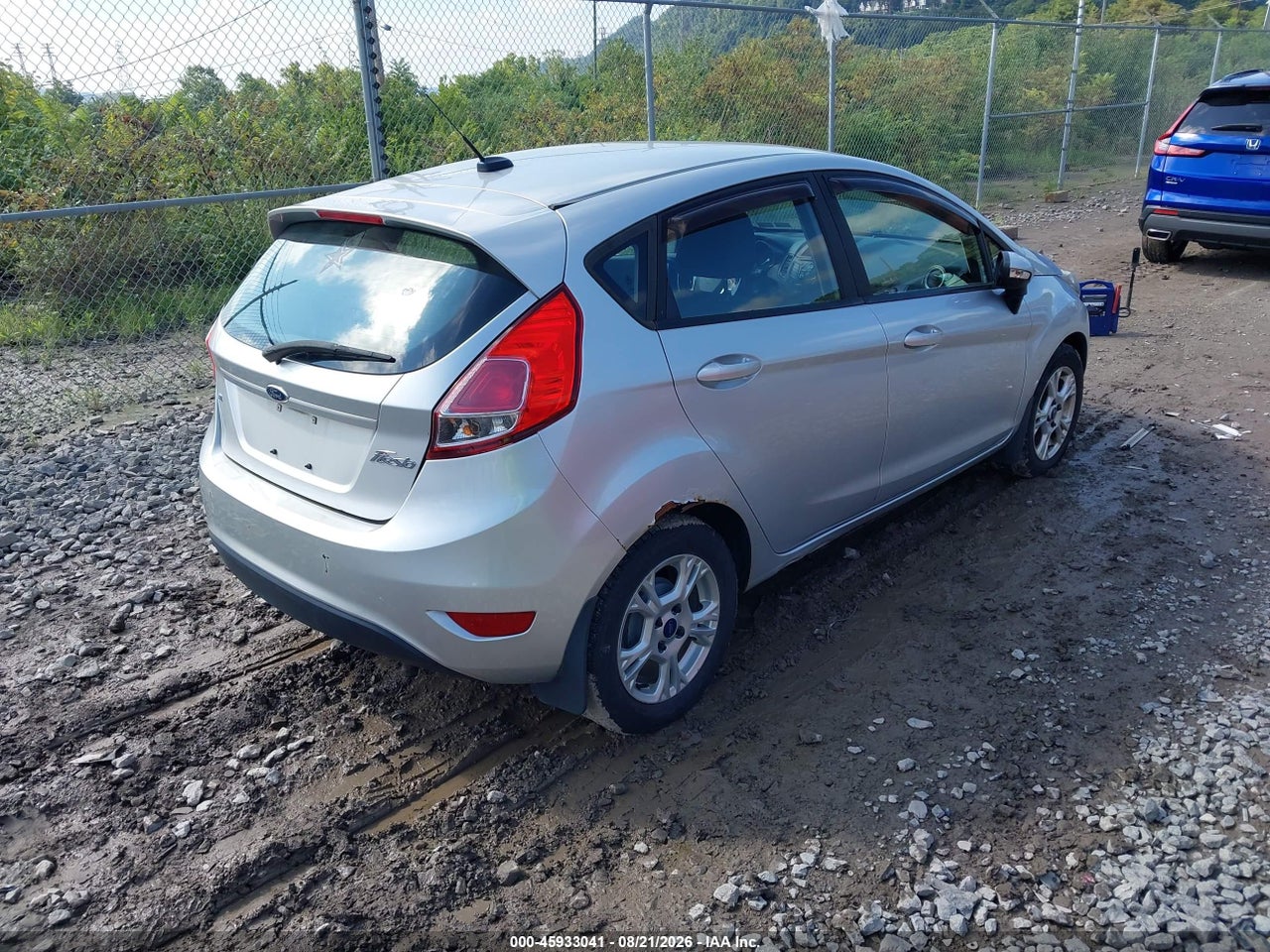 2015 FORD FIESTA SE · 4/5