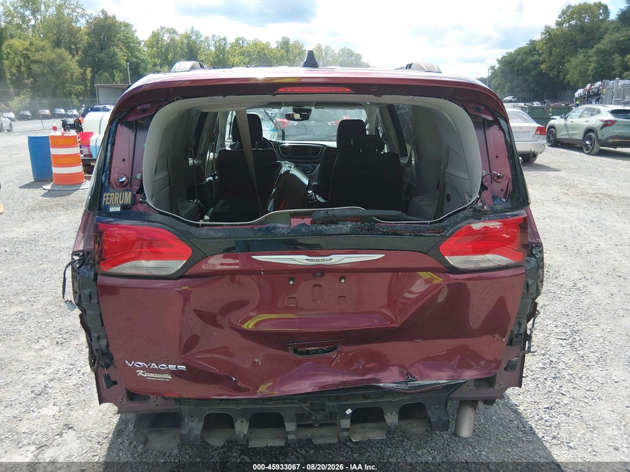 2021 CHRYSLER VOYAGER LXI · 6/11