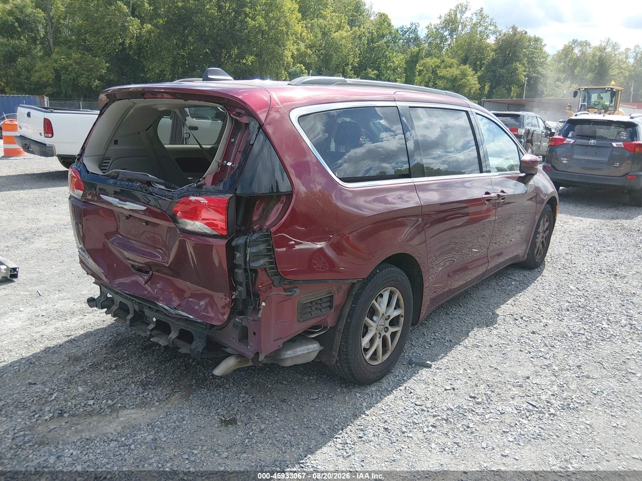 2021 CHRYSLER VOYAGER LXI · 4/11