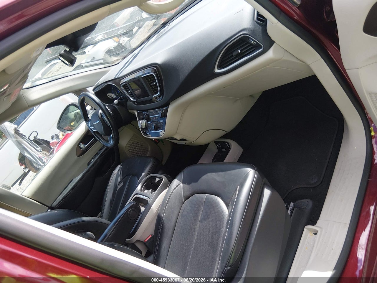 2021 CHRYSLER VOYAGER LXI · 5/11