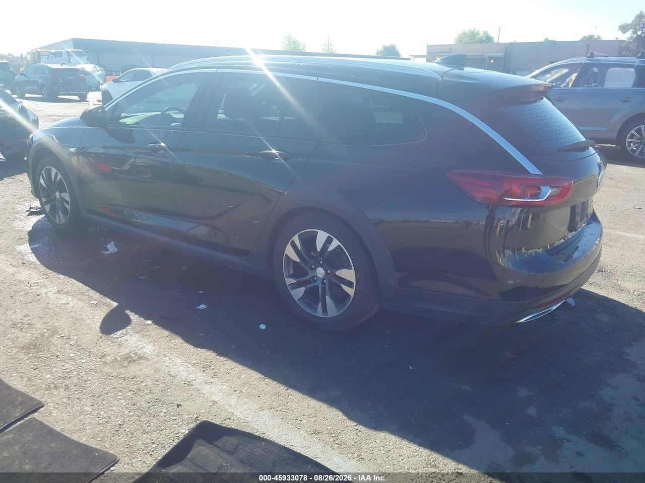 2018 BUICK REGAL TOURX ESSENCE · 3/11