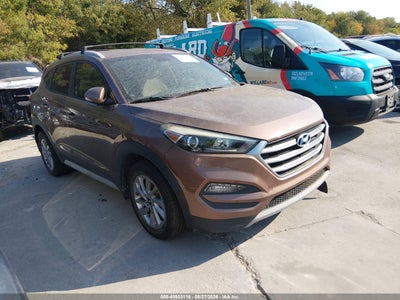 KM8J33A27HU****** · 2017 HYUNDAI TUCSON ECO