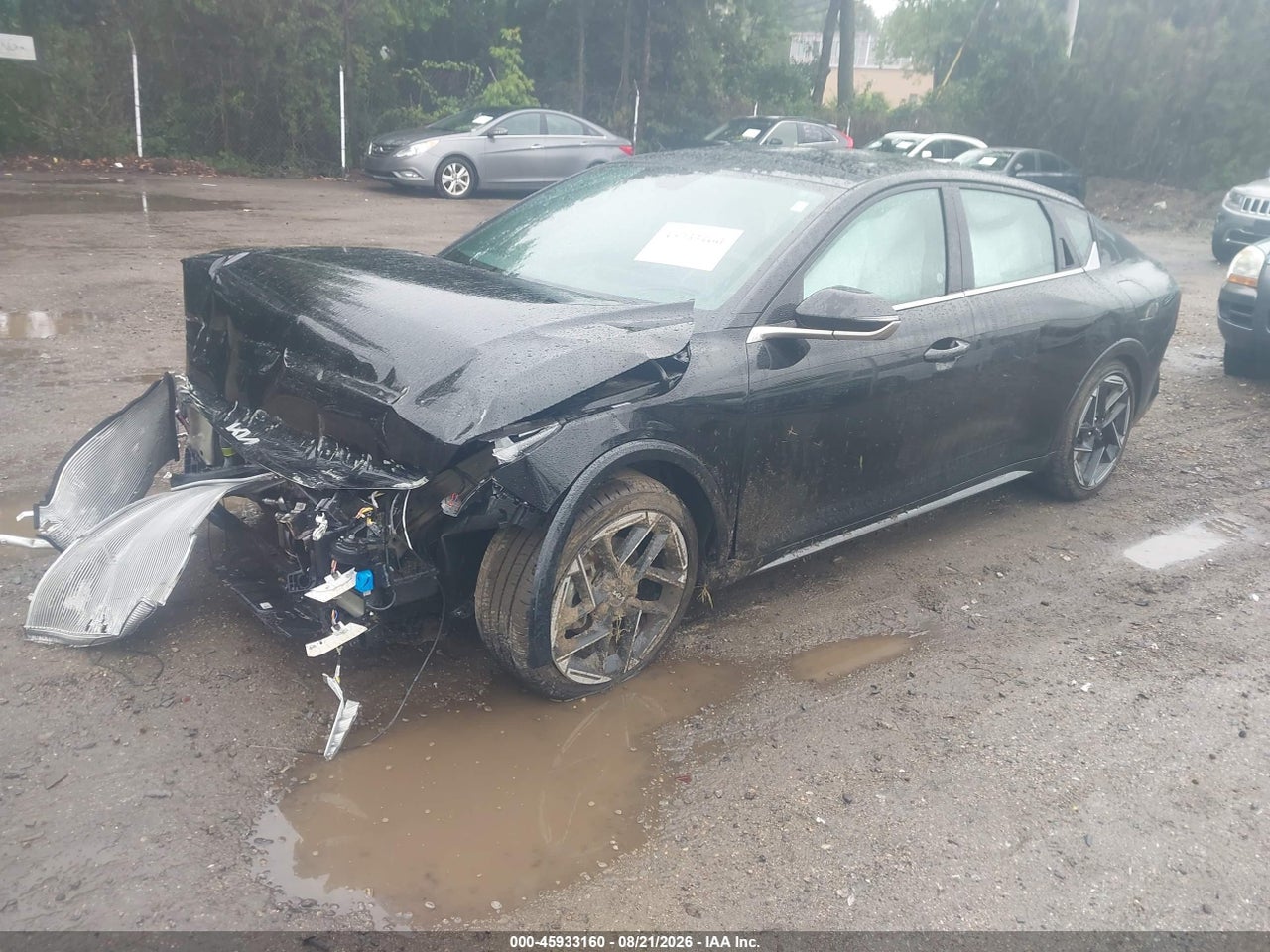2025 KIA K4 GT-LINE · 2/11