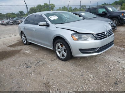 1VWBS7A31EC****** · 2014 VOLKSWAGEN PASSAT 1.8T SE