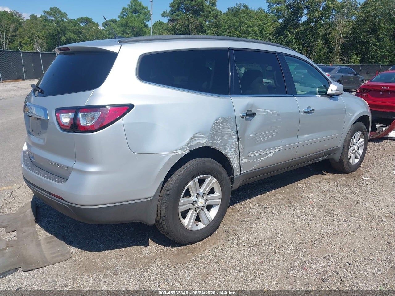 2014 CHEVROLET TRAVERSE LT · 4/11