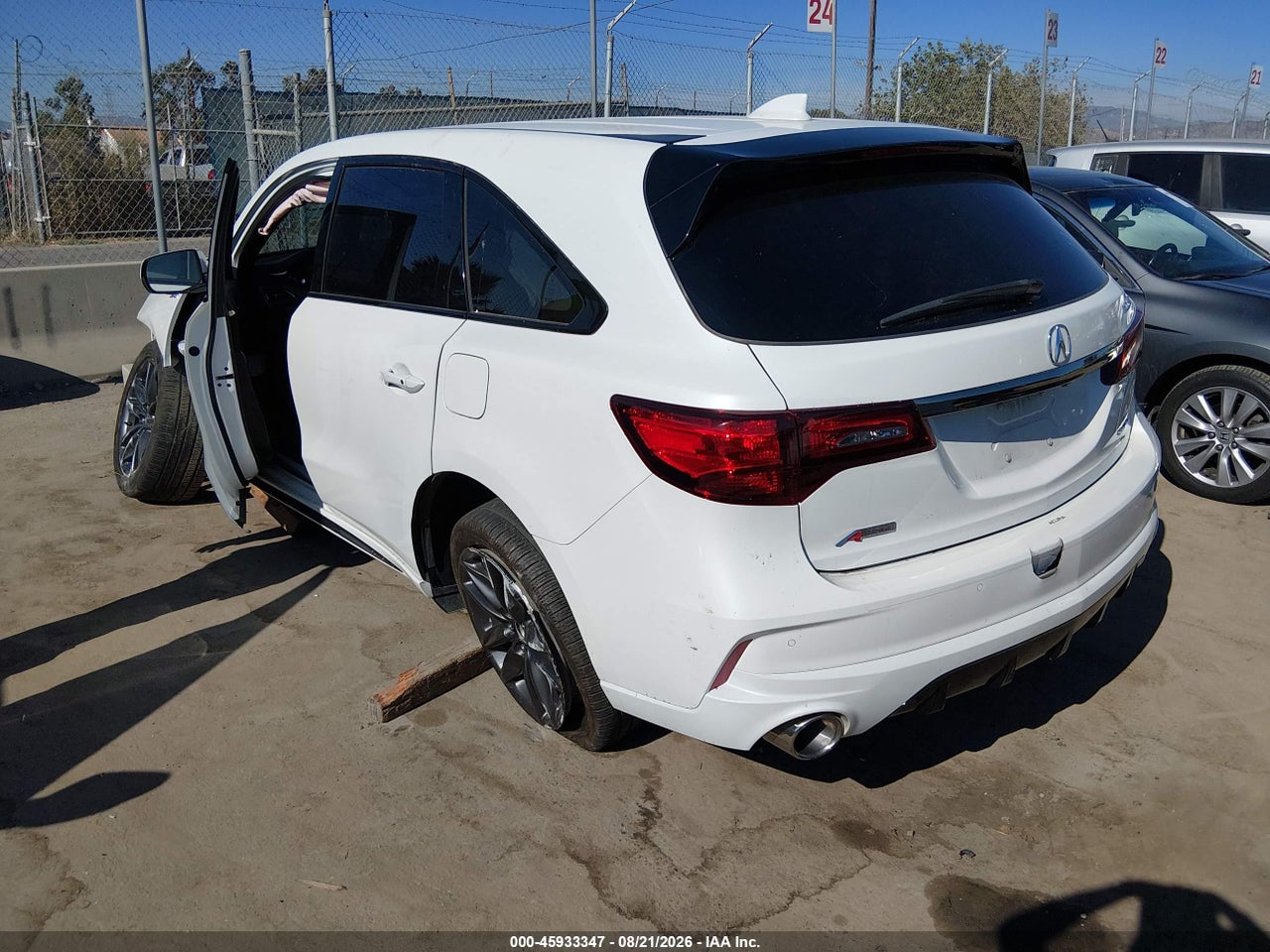 2020 ACURA MDX TECHNOLOGY   A-SPEC PACKAGES · 3/10