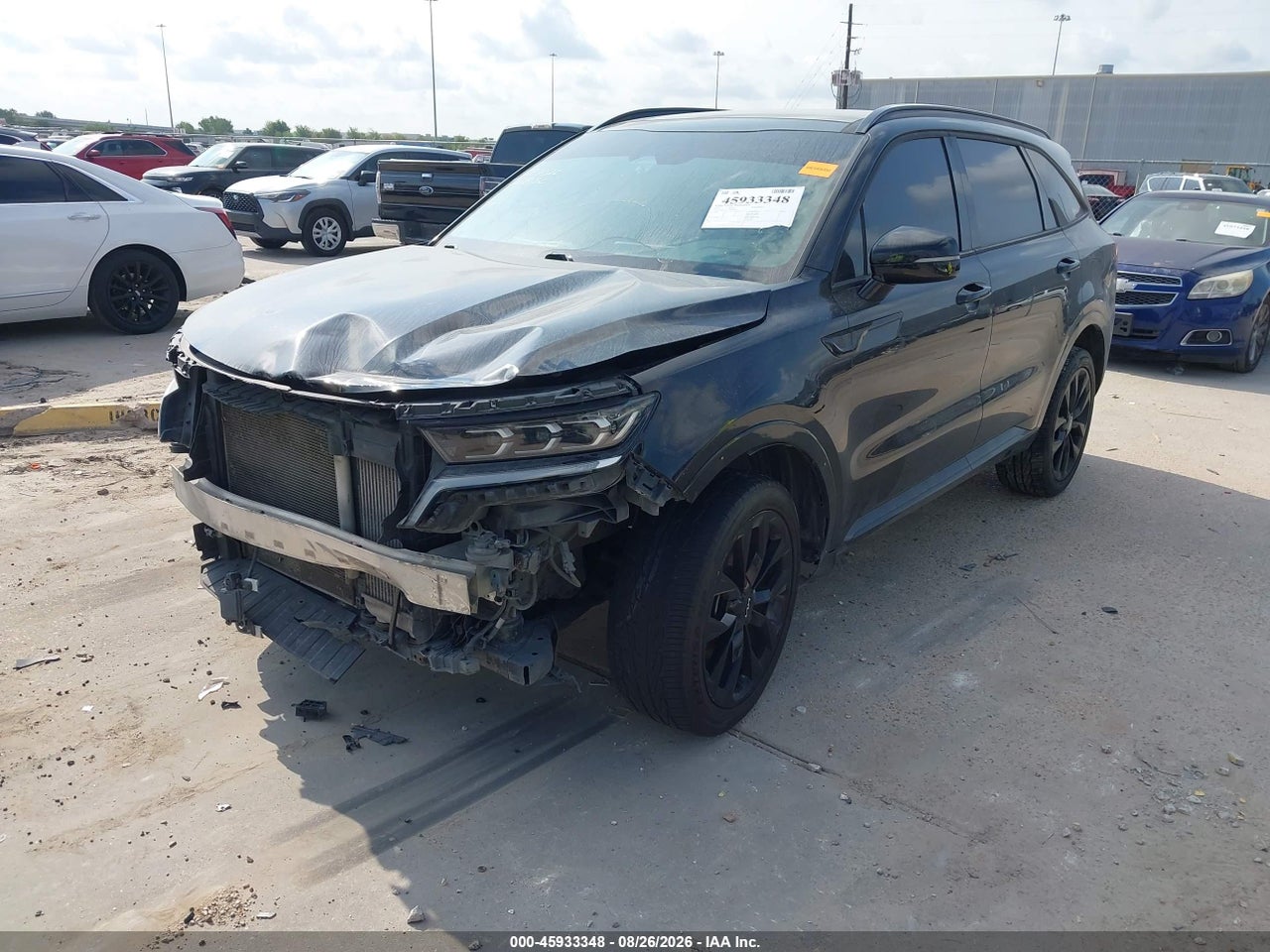 2023 KIA SORENTO SX · 2/10