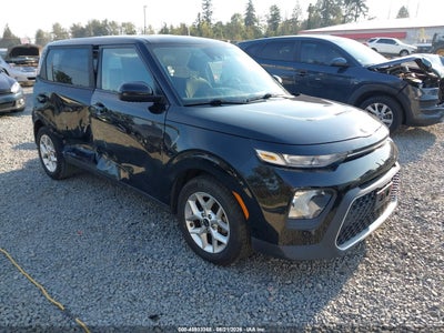 KNDJ23AU3M7****** · 2021 KIA SOUL S