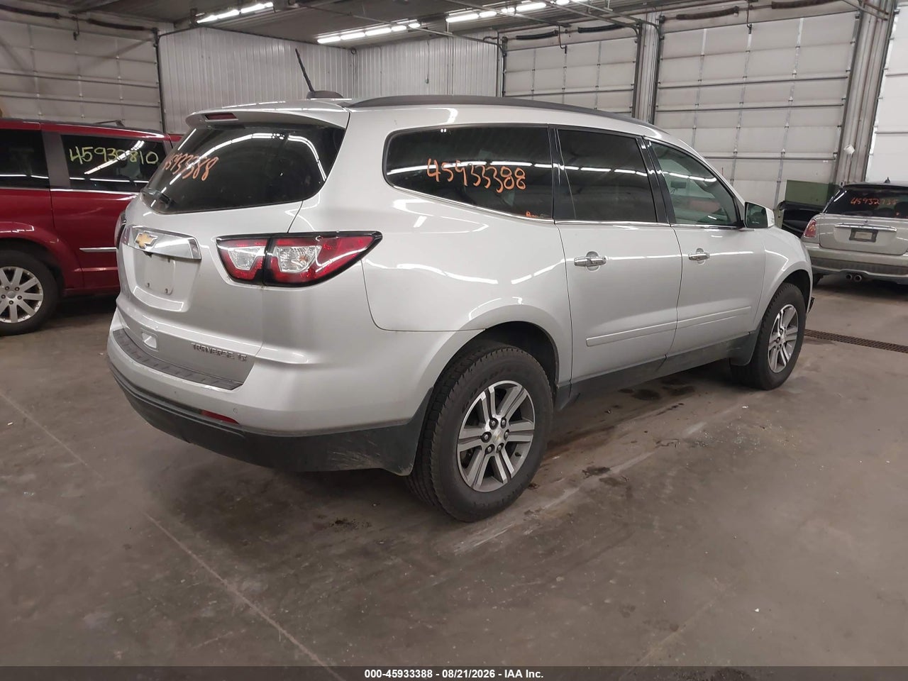2016 CHEVROLET TRAVERSE 2LT · 4/11