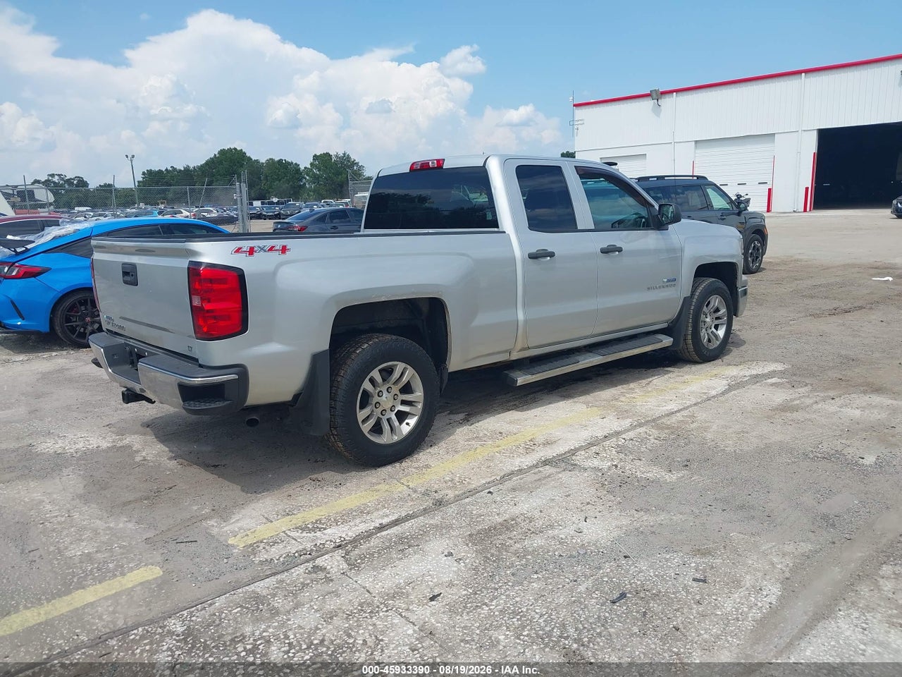 2014 CHEVROLET SILVERADO 1500 LT · 4/11