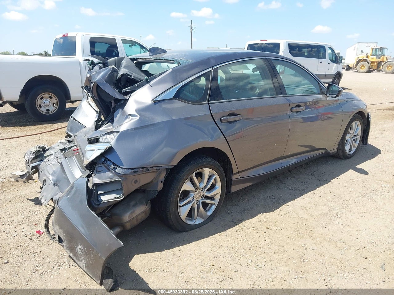 2019 HONDA ACCORD LX · 4/10