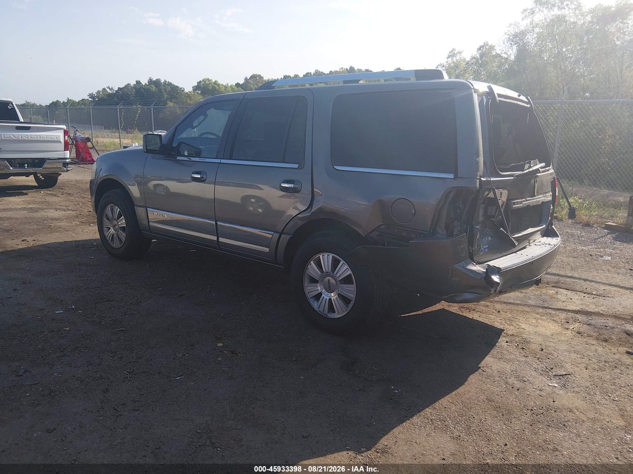 2010 LINCOLN NAVIGATOR · 3/11