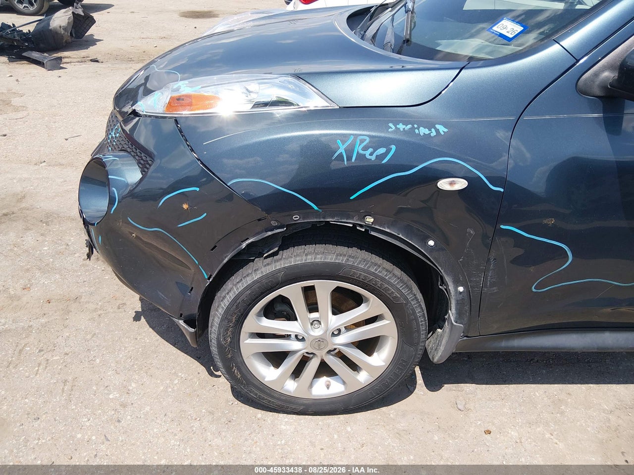 2013 NISSAN JUKE SL · 6/11