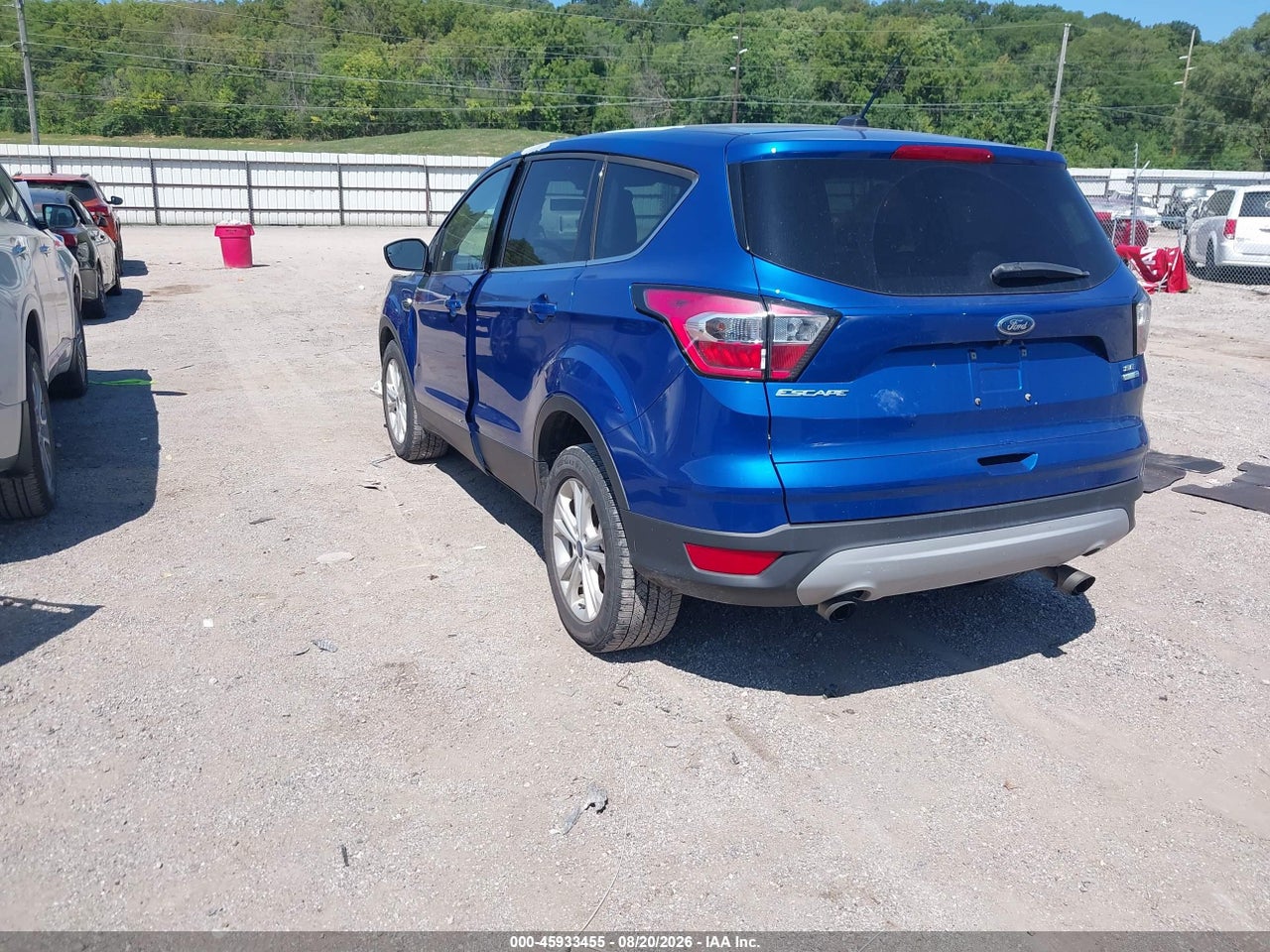 2017 FORD ESCAPE SE · 3/11
