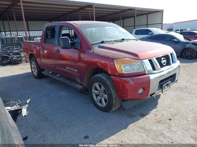 2014 NISSAN TITAN SV