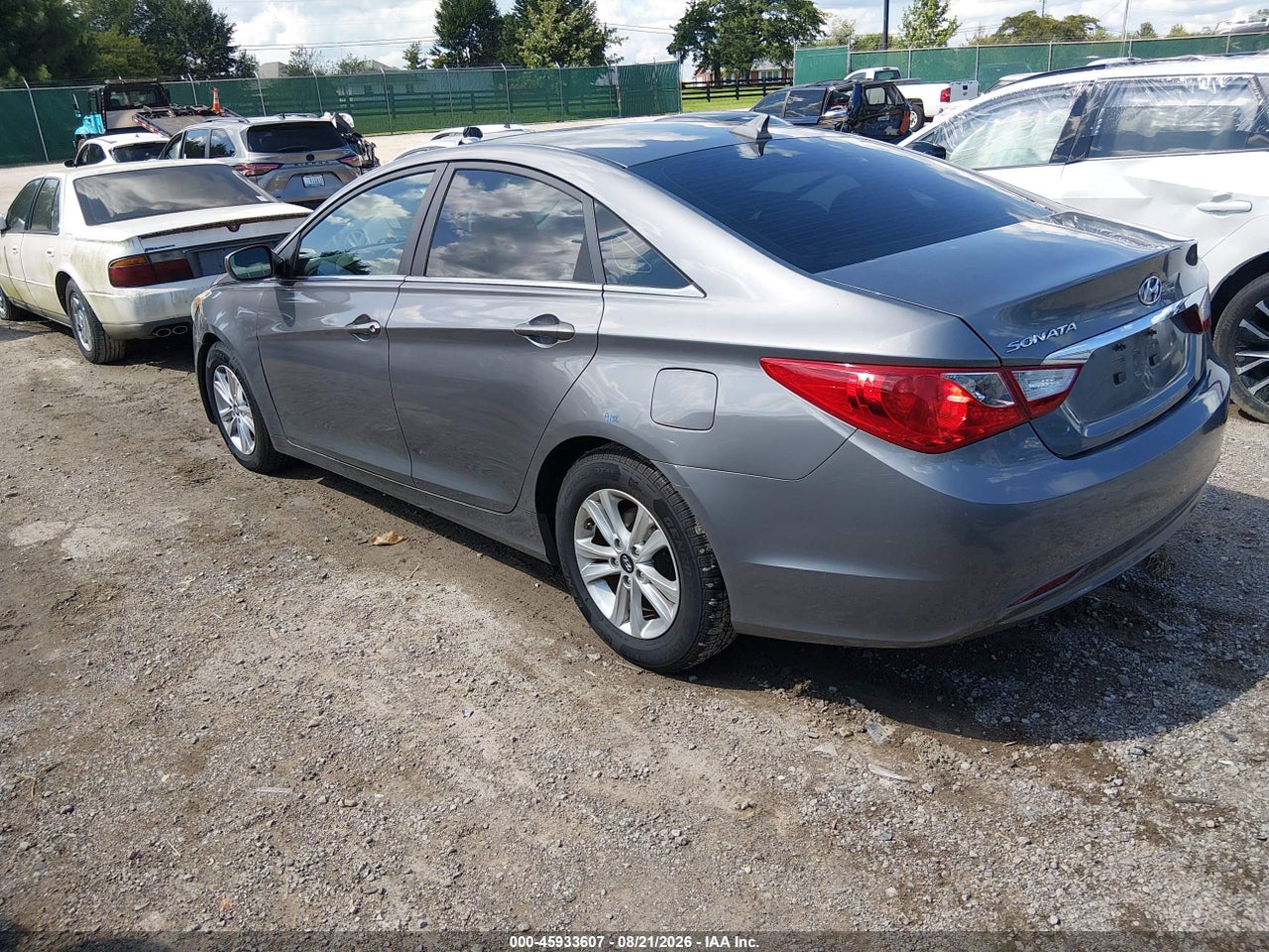 2011 HYUNDAI SONATA GLS · 3/11