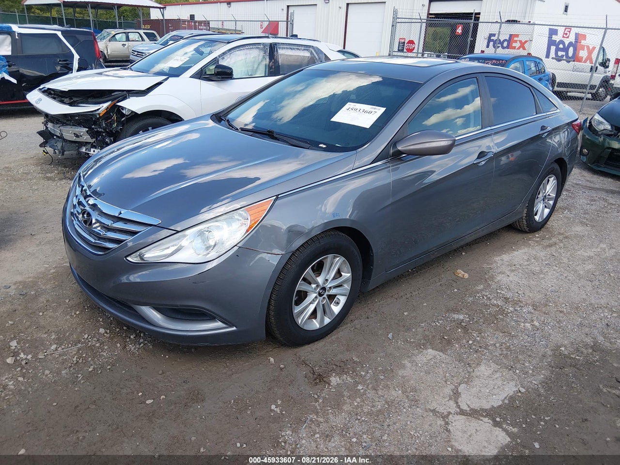 2011 HYUNDAI SONATA GLS · 2/11