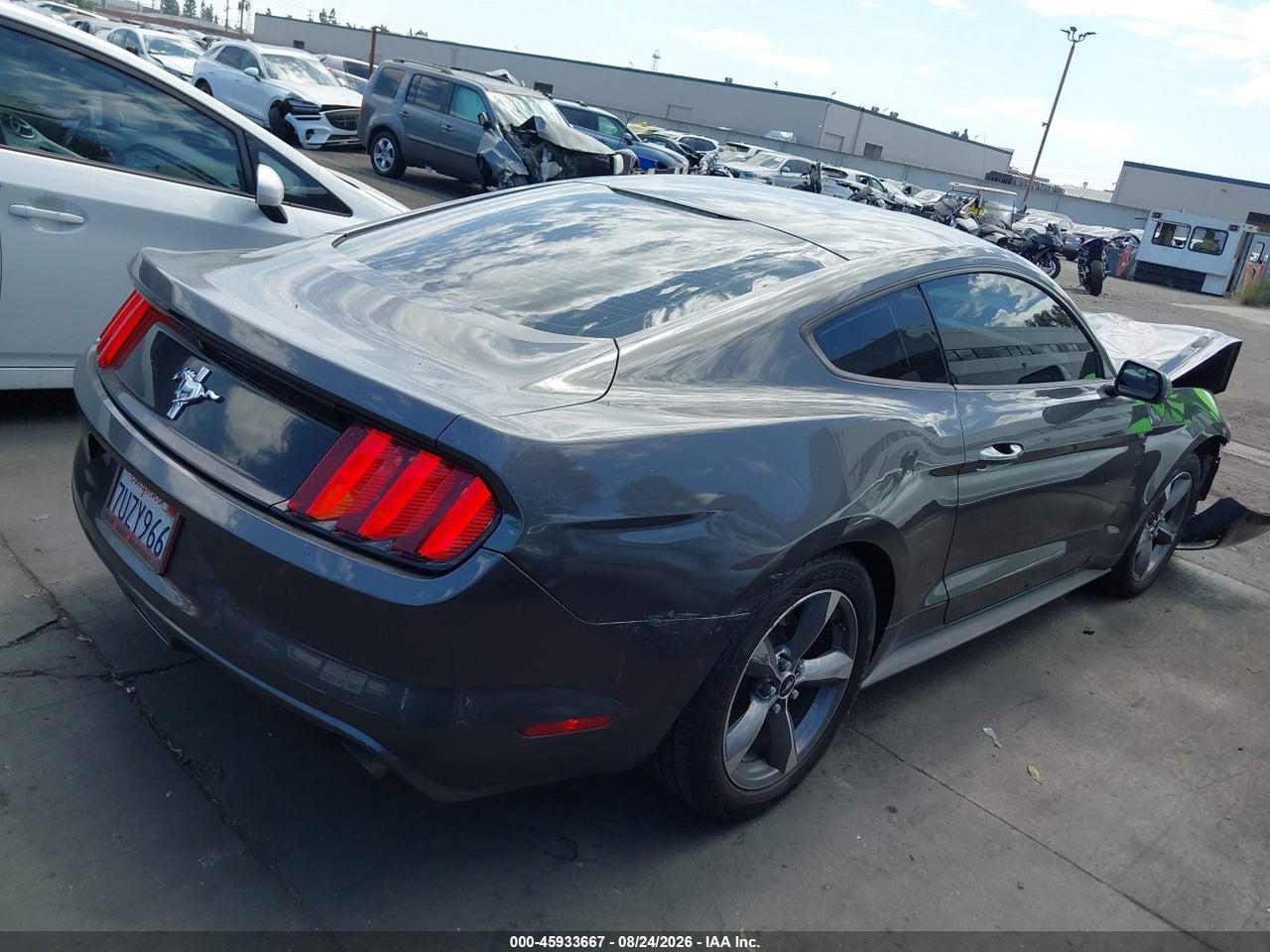 2016 FORD MUSTANG V6 · 4/11