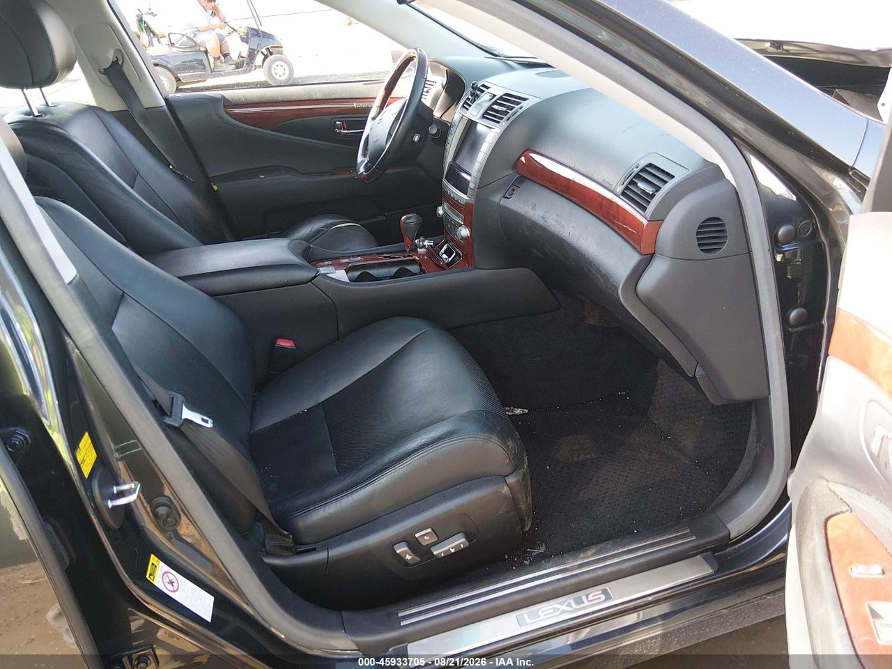 2011 LEXUS LS 460 · 5/11